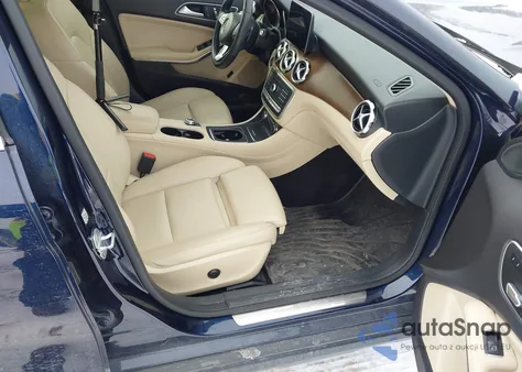 2018 Mercedes-Benz Gla 250 4Matic z USA, uszkodzony, nr VIN WDCTG4GB7JJ403177